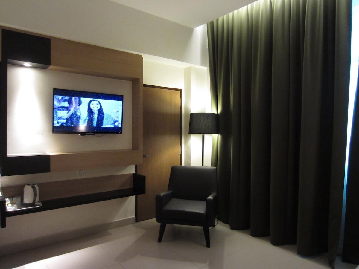 D Hotel Seri Iskandar Szoba fotó